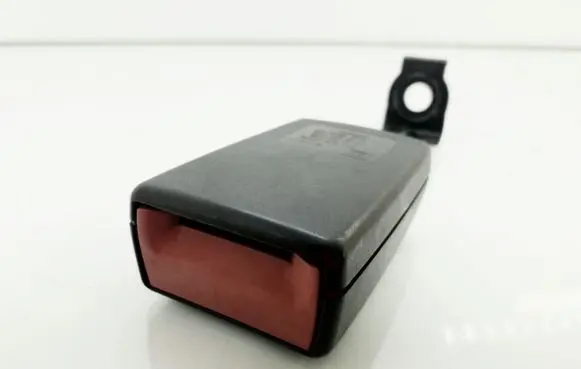 Opel Astra H Middle seatbelt buckle (rear) 401266978 N13128018 F13128868