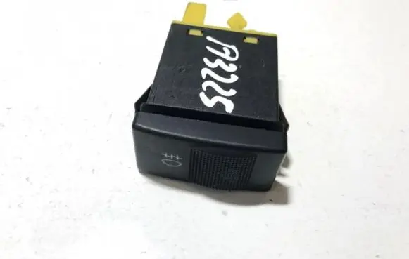 Fog light switch
