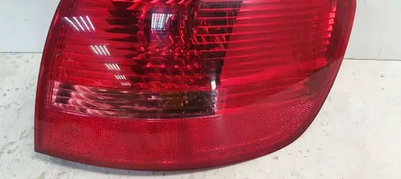 Audi A6 S6 C6 4F Rear/tail lights 4F9945096