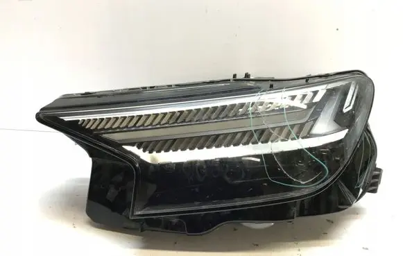 Audi Q4 Sportback e-tron Headlight/headlamp