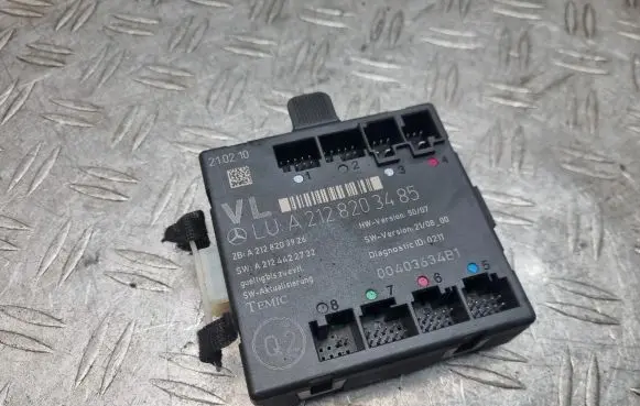 Mercedes-Benz C W204 Door control unit/module A2128203485