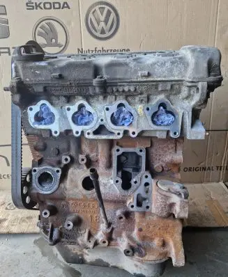 Volkswagen Golf II Engine 027103373E 027103021 KRKR