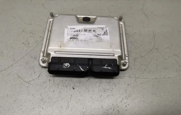 Audi A4 S4 B6 8E 8H Engine control unit/module 8E0907401 0281010492