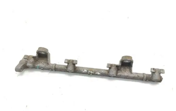 Toyota RAV 4 (XA30) Fuel main line pipe