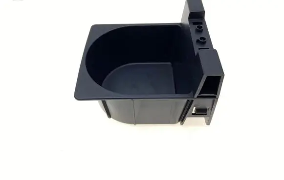 Cup holder front