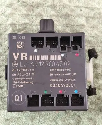 Mercedes-Benz C W204 Door control unit/module A2128203826 A2129004502 A2129028101