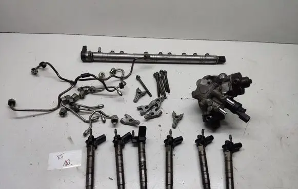 BMW X5 E70 Fuel injection system set 7805428 KB5CGXN 1402406