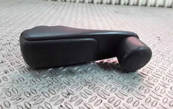 Peugeot 407 Rear door window winding handle 