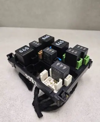 Audi Q3 8U Fuse module 7N0937503
