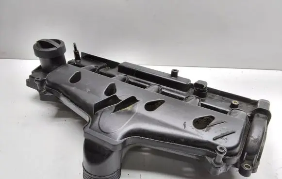 Volvo XC90 Rocker cam cover 30743259 30743258