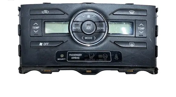 Toyota Auris 150 Climate control unit 5590002300 0A286B000556B