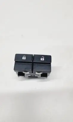Nissan Qashqai J12 Central locking switch button 252106RA1A