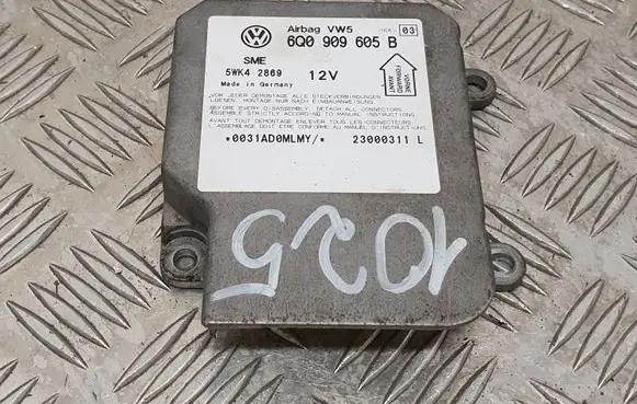 Volkswagen PASSAT B5 Airbag control unit/module 6Q0909605B 5WK42869