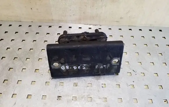 Nissan Pathfinder R51 Gearbox mount