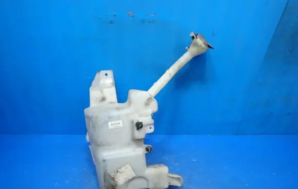 Nissan Qashqai Windshield washer fluid reservoir/tank 28910-4EA0A