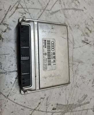 Audi A6 S6 C5 4B Engine control unit/module 4B0907401E 0281001833