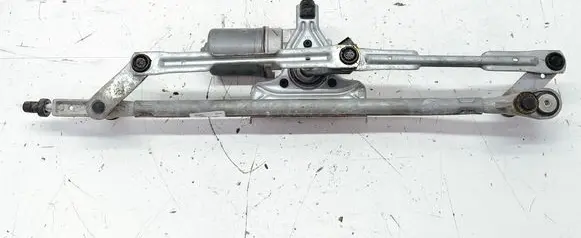Chrysler Town & Country V Front wiper linkage and motor 05113043AD W000011423