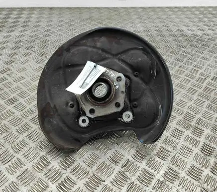 Audi Q7 4M Rear wheel hub 4M0505432Q
