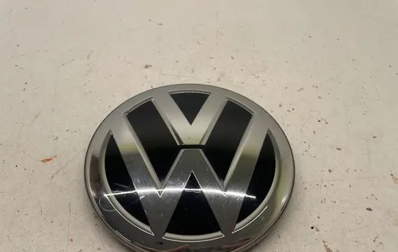 Volkswagen T-Roc Manufacturer badge logo/emblem 2GA853601 199147 00419800