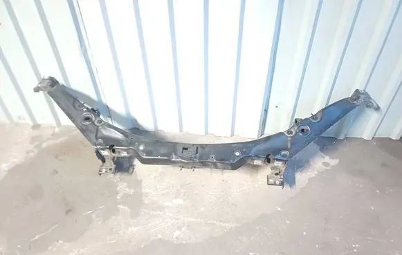 Jaguar XF X250 Top upper radiator support slam panel 8X2310884A01 B8QBA