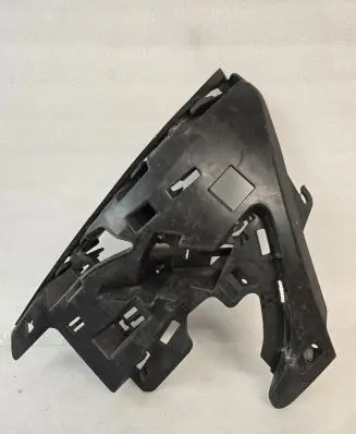 Front bumper mounting bracket