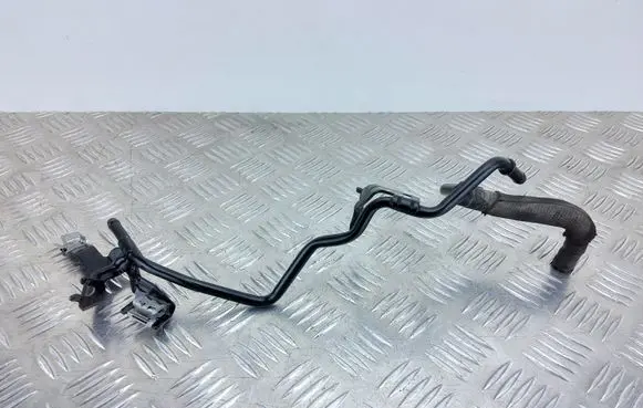 Audi A3 S3 8V Engine coolant pipe/hose 04L121030