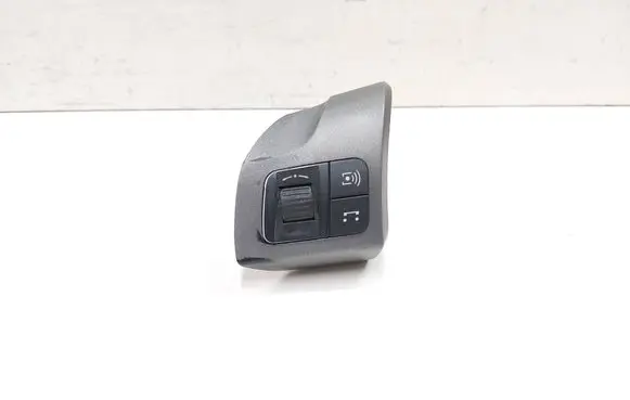 Opel Zafira B Steering wheel buttons/switches 13126750 CX25C420CM