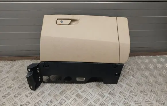 Audi Q7 4M Glove box set 4M1857035R 4M1857035