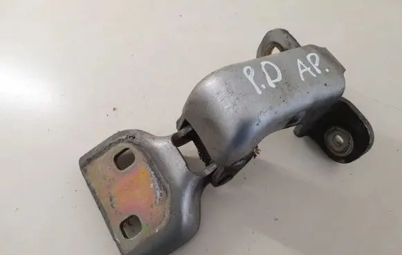 Renault Trafic II (X83) Front door lower hinge 311772J GM66380