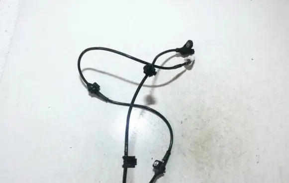 Suzuki Vitara (LY) ABS brake wheel speed sensor