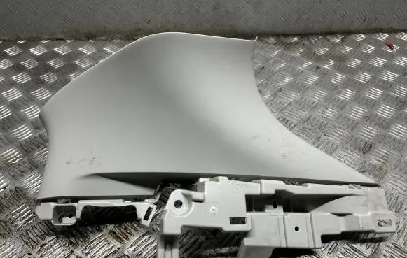 Mazda 3 III Other interior part BJT668250