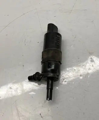 Volkswagen Polo V 6R Windscreen/windshield washer pump 6R0955681 3308603