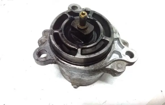 Mazda Premacy Vacuum pump