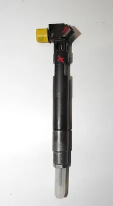 Mercedes-Benz Sprinter W906 Fuel injector A6510700587