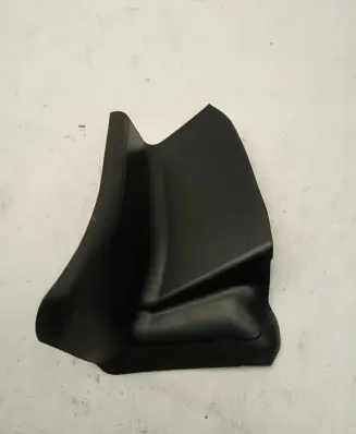 BMW X6 F16 Rear/tail light trim molding 7344897