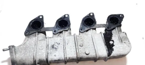 Citroen Xsara Picasso Intake manifold 9635616310