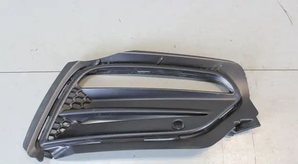 Volvo S60 Front fog light trim/grill 31383153