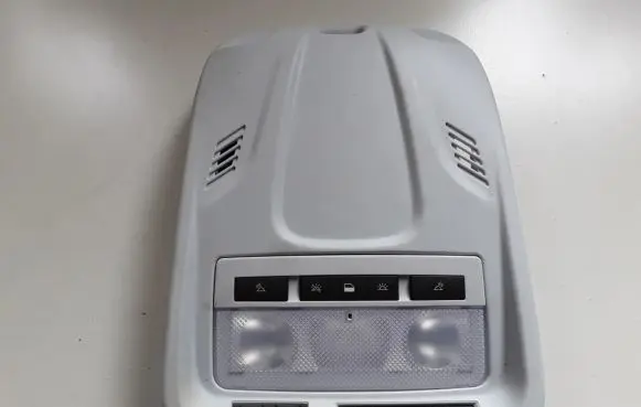 Opel Grandland X Front seat light 455567867