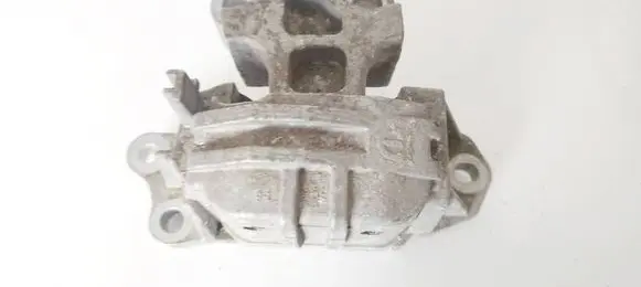 Fiat Tipo Engine mount bracket 