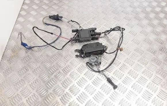 Door central lock control unit/module