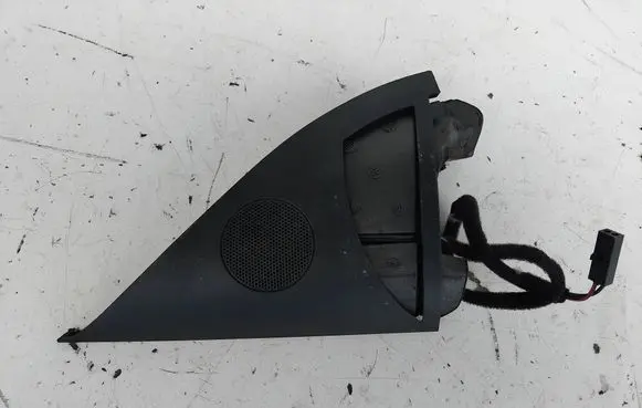 Volkswagen Touareg I Front door high frequency speaker 7L6837985