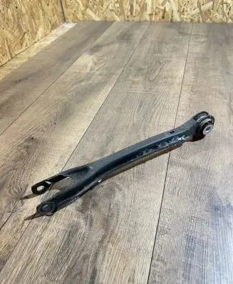 Mercedes-Benz C W205 Rear control arm A2043521205