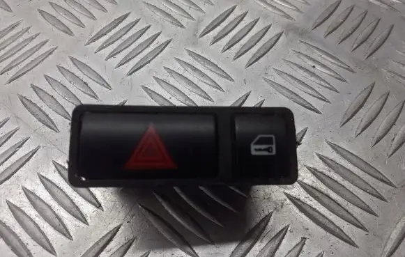 BMW 3 E46 Hazard warning light relay 61.31-8368920