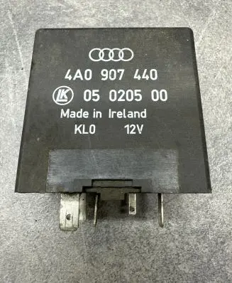Audi A4 S4 B6 8E 8H Other relay 4A0907440 05020500