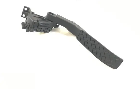 Volkswagen Touareg II Accelerator throttle pedal 7L0723507D