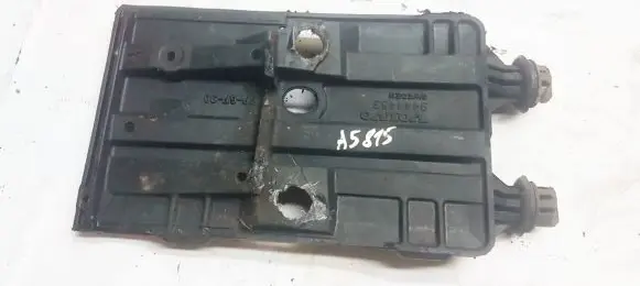 Battery box tray