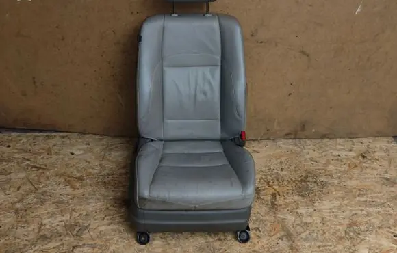 Front passenger seat