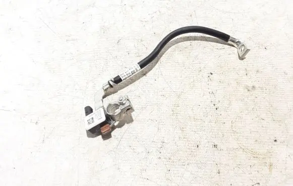 BMW 5 G30 G31 Negative earth cable (battery) 6840519