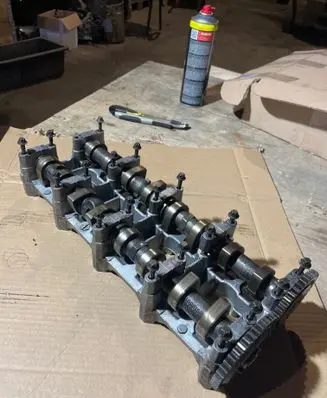 Mercedes-Benz E W211 Camshaft R6110160504 15406119