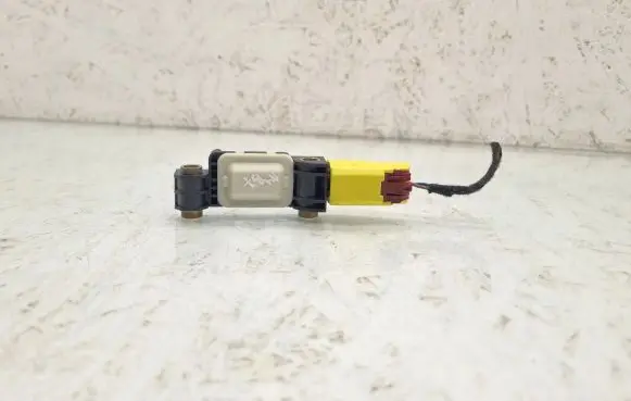Audi A4 S4 B7 8E 8H Airbag deployment crash/impact sensor 8E0959643B